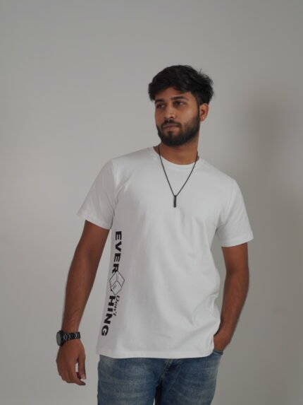 White oversized tee with Don't Ctrl Everything side print and No Risk no story back print Lascialo Essere No Risk Drop 01