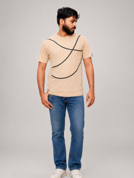 Every Travel beige graphic tee front view - Lascialo Essere Drop 01